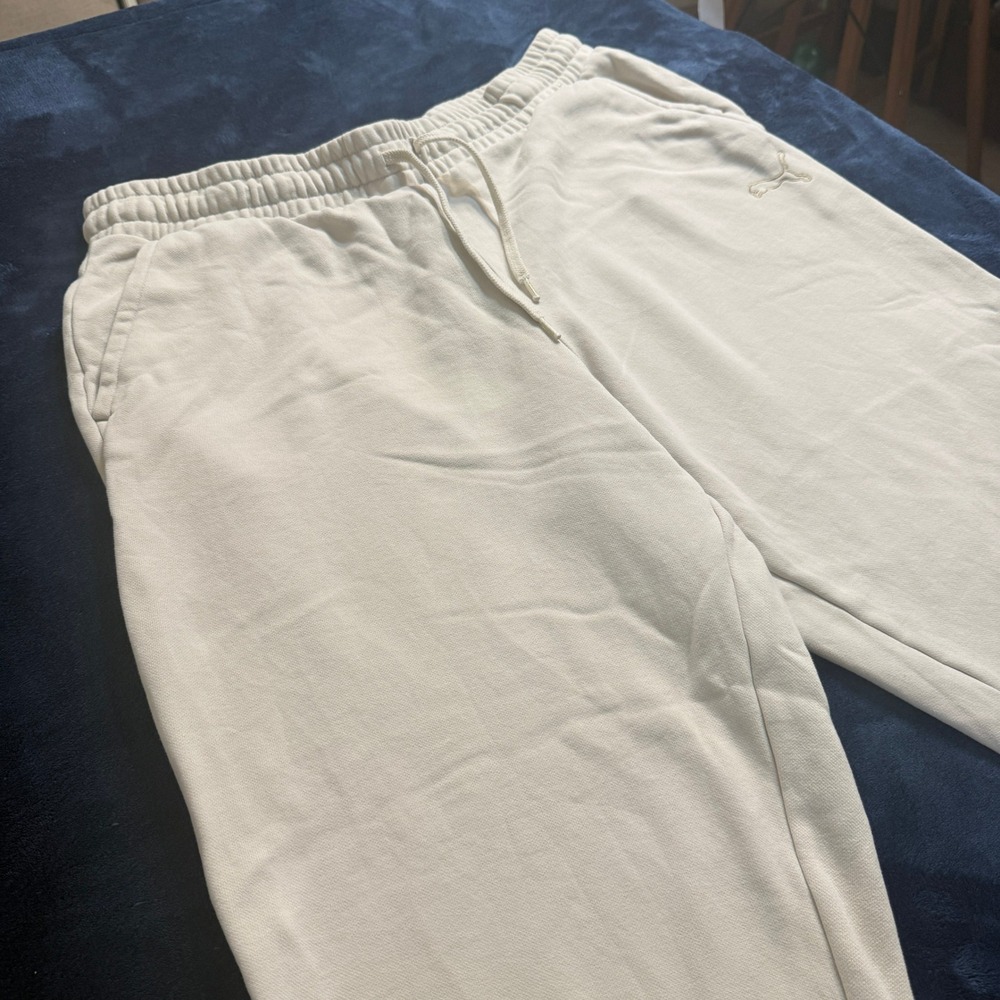 Puma Women XL Joggers Logo Sweatpants SPORTY COZY CLEAN GYM TRACK ATHLEISURE